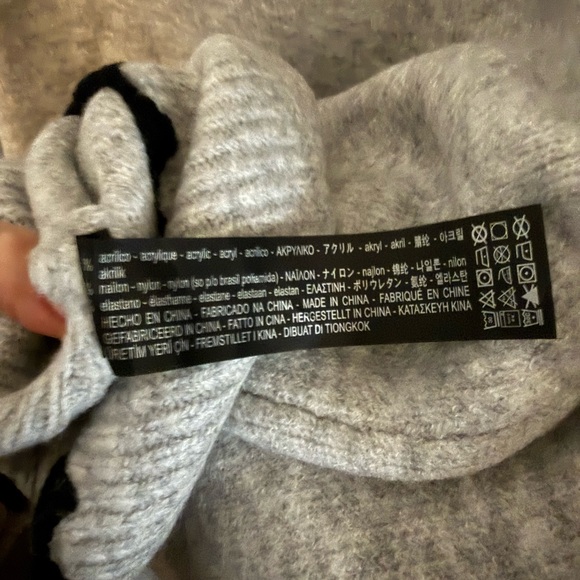 Zara Gray w/Navy Detail Crew Neck Sweater - Picture 6 of 6